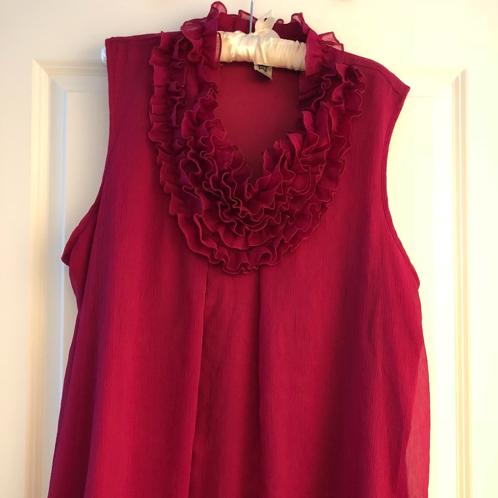 Marc Bouwer Fuchsia ruffled sleeveless top in 2X